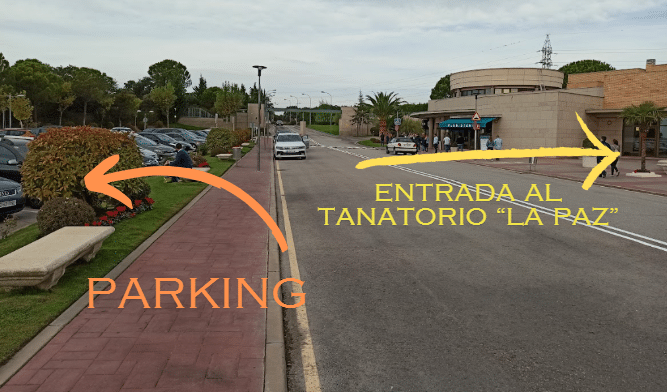 Parking del tanatorio de La Paz, aparcamiento justo en frente del tanatorio
